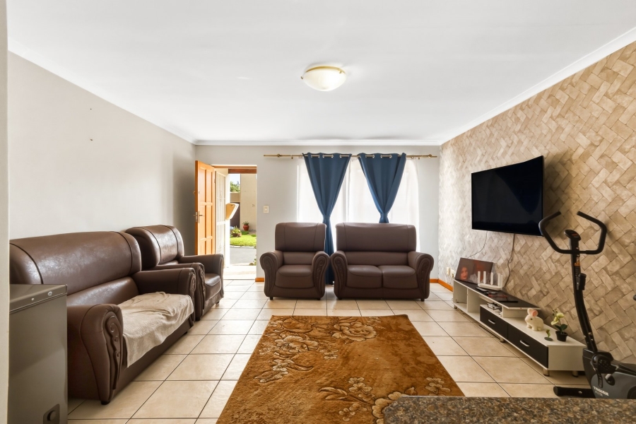 3 Bedroom Property for Sale in Fairview Golf Estate Western Cape